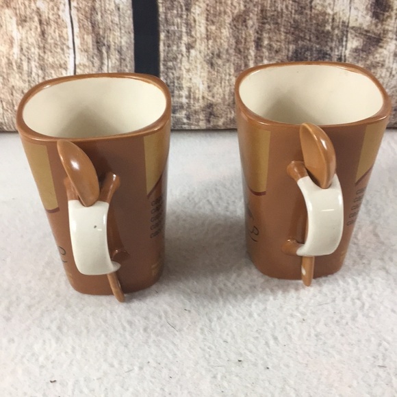 Set of 2 Cappuccino/Coffee Mugs with Spoons (AR) - Picture 4 of 5